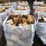 Ovengedroogd beuken- en eikenbrandhout – In zakken of op pallets – 25 cm en 33 cm – Groothandel in Europa