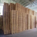 1/2 PALLET GEPERST HOUT – LOOFHOUT + NAALDHOUT – 480 KG