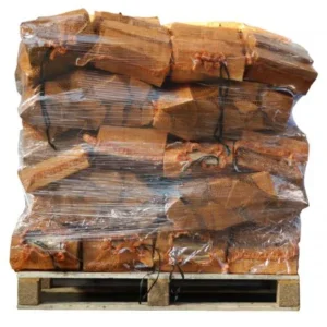 40 zakken ovengedroogd berkenhout – 20 liter per zak – Houtblokken van 25 cm