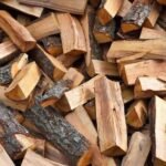 GROOTVERPAKKING – 100% EIKEN BRANDHOUT OP PALLETS OF IN NETZAKKEN, ENERGIEPRODUCTEN TEGEN SCHERPE PRIJZEN